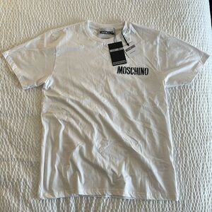 Moschino Men’s NWT Belt Logo T-Shirt Size Large